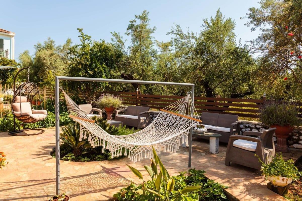 Mani'S Garden Paradise - Elia Secluded Retreat Stoúpa Eksteriør billede